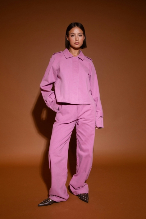 Studio Amaya roze dames jas | Model