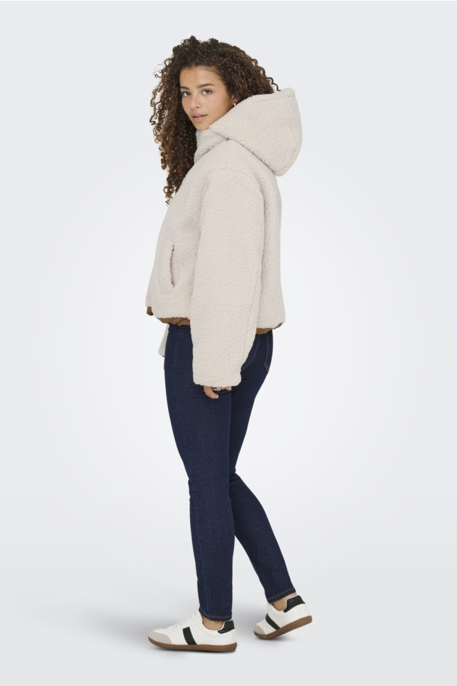 Only witte dames jas | Model zijaanzicht