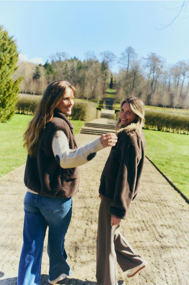Freequent bruine dames jas | Kleurstaal