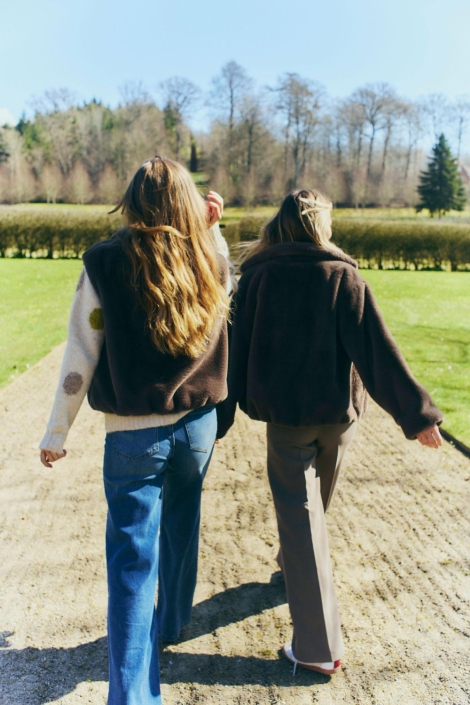 Freequent bruine dames jas | Sfeerbeeld, In situatie