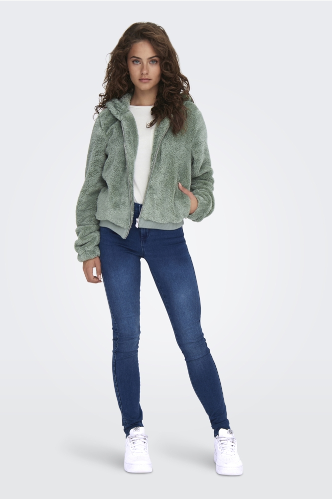 Only groene dames jas | Model