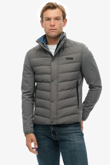 Superdry Jas STORM POPPER SOFTSHEL JKT M5012253A DARK DULL CHARCOAL
