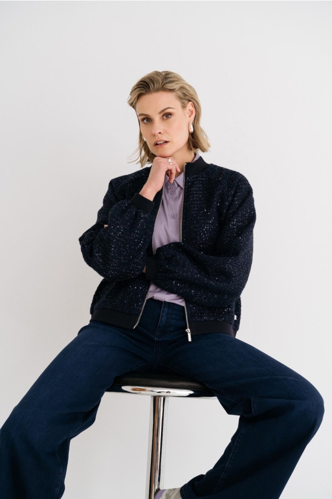 Maicazz blauwe dames jas | Model