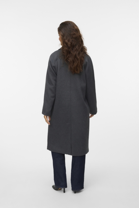 Vero Moda grijze dames jas | Model achteraanzicht