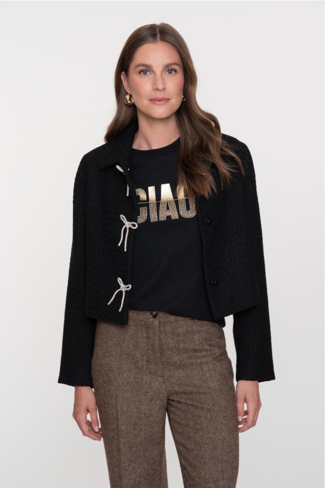 Geisha zwarte dames jas | Model vooraanzicht