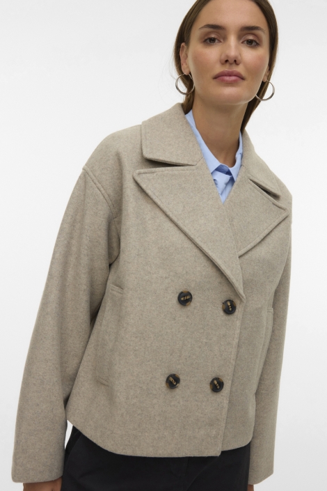 Vero Moda beige dames jas | Model vooraanzicht