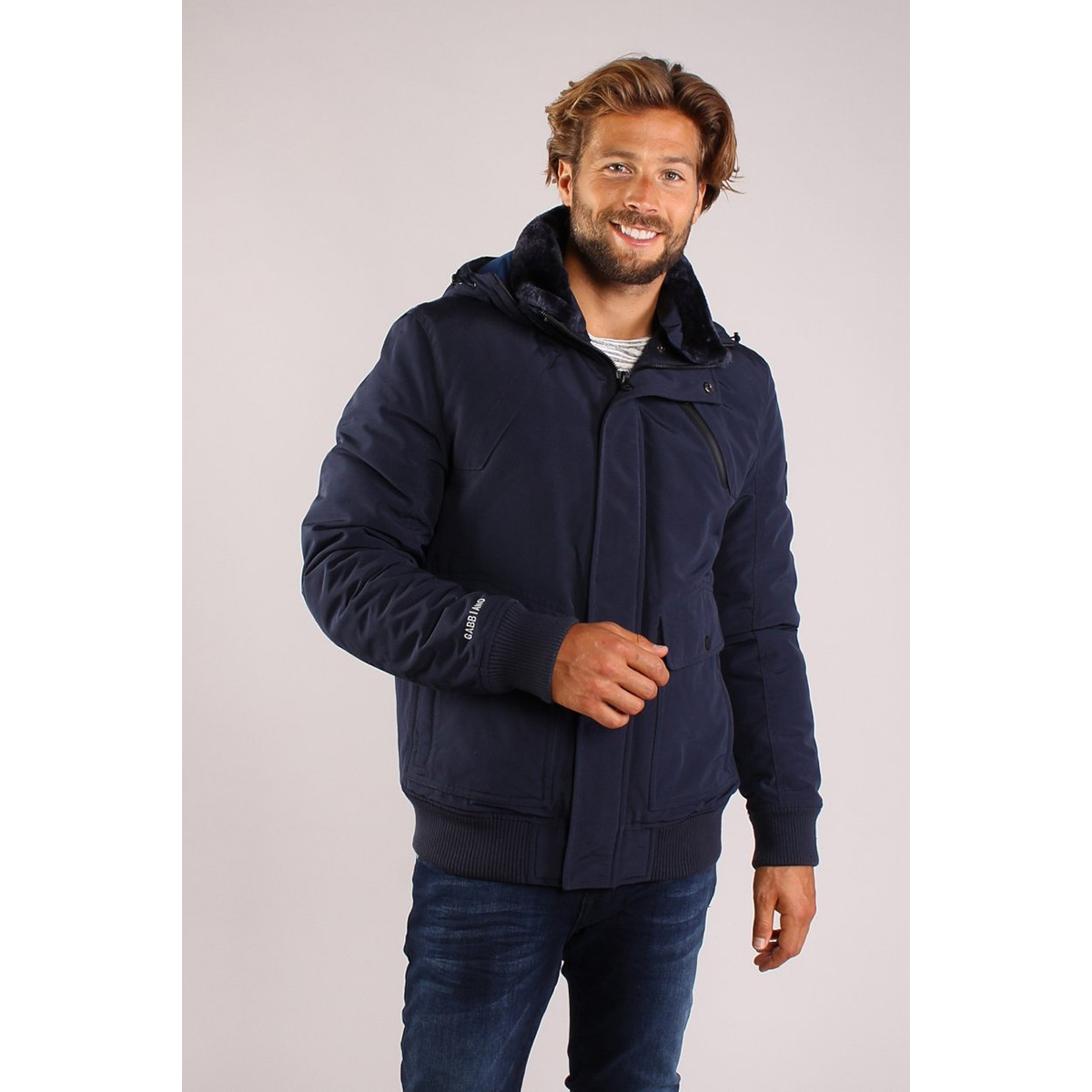 waterafstotende korte tech winterjas 53147 gabbiano jas navy waterafstotende korte tech winterjas 53147 gabbiano jas navy