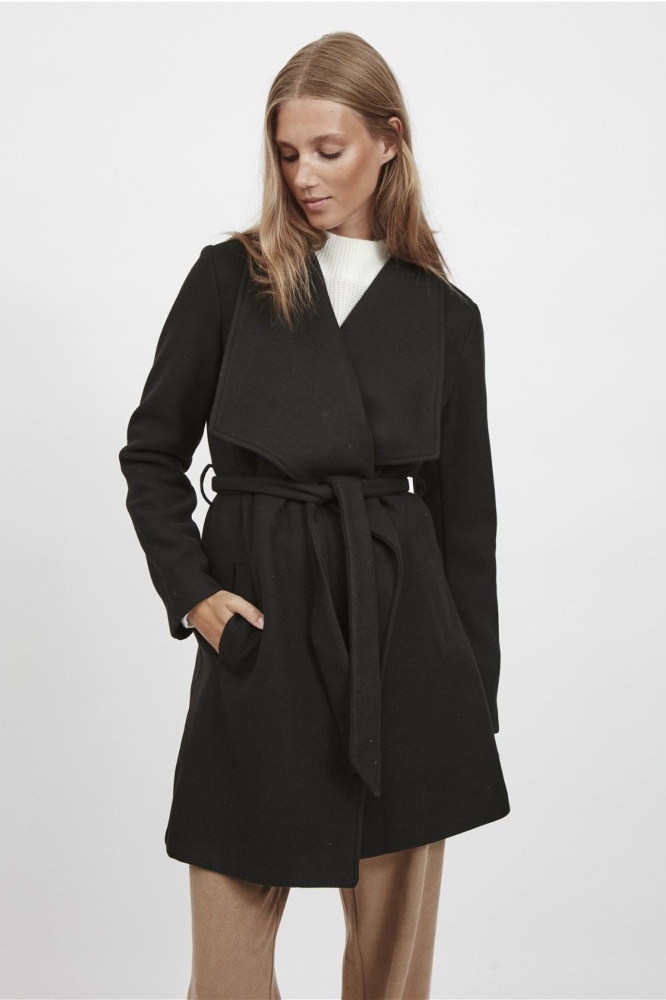 Vila zwarte dames jas | Model vooraanzicht