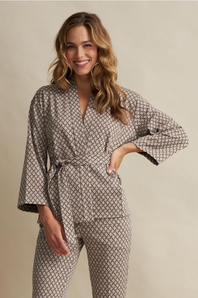 Red Button bruine dames vest | Model vooraanzicht