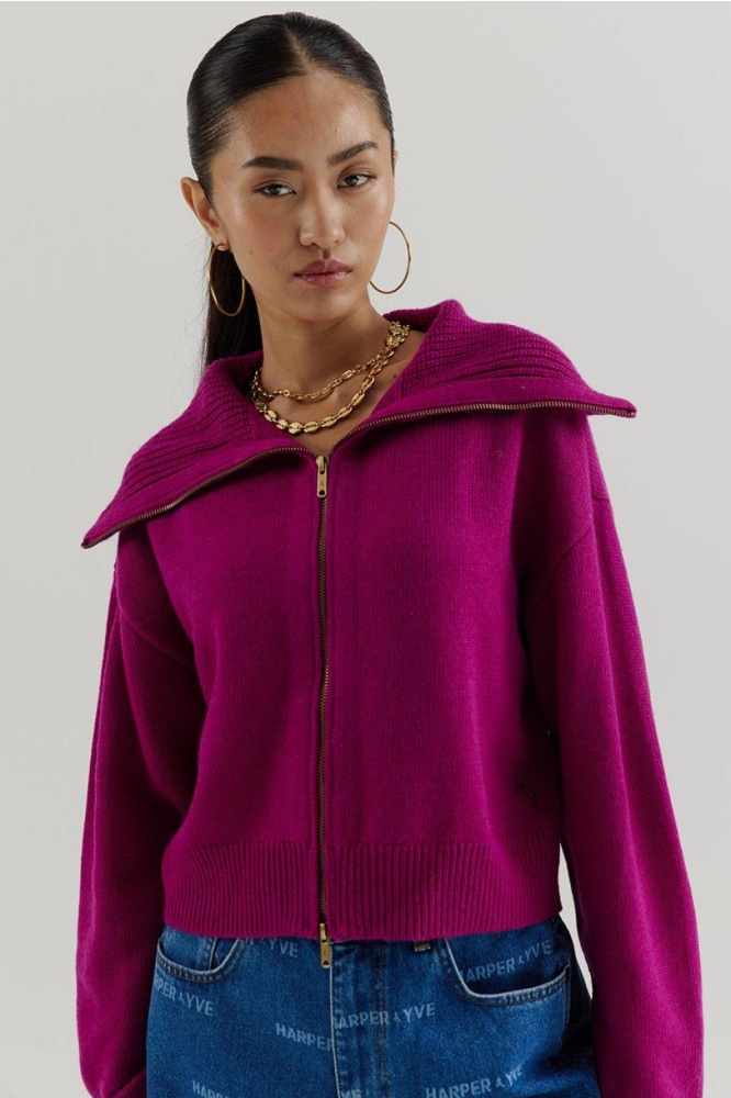 Harper & Yve paarse dames vest | Model vooraanzicht
