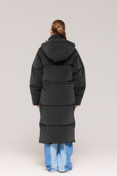 Harper & Yve zwarte dames jas | Model achteraanzicht