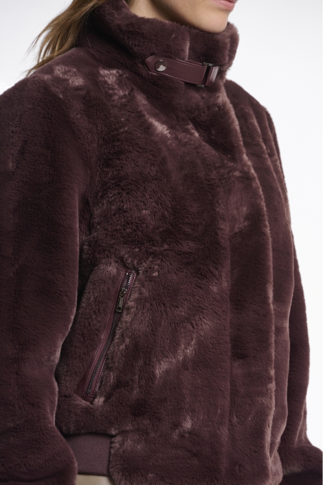Rino & Pelle bordeaux dames jas | Close up