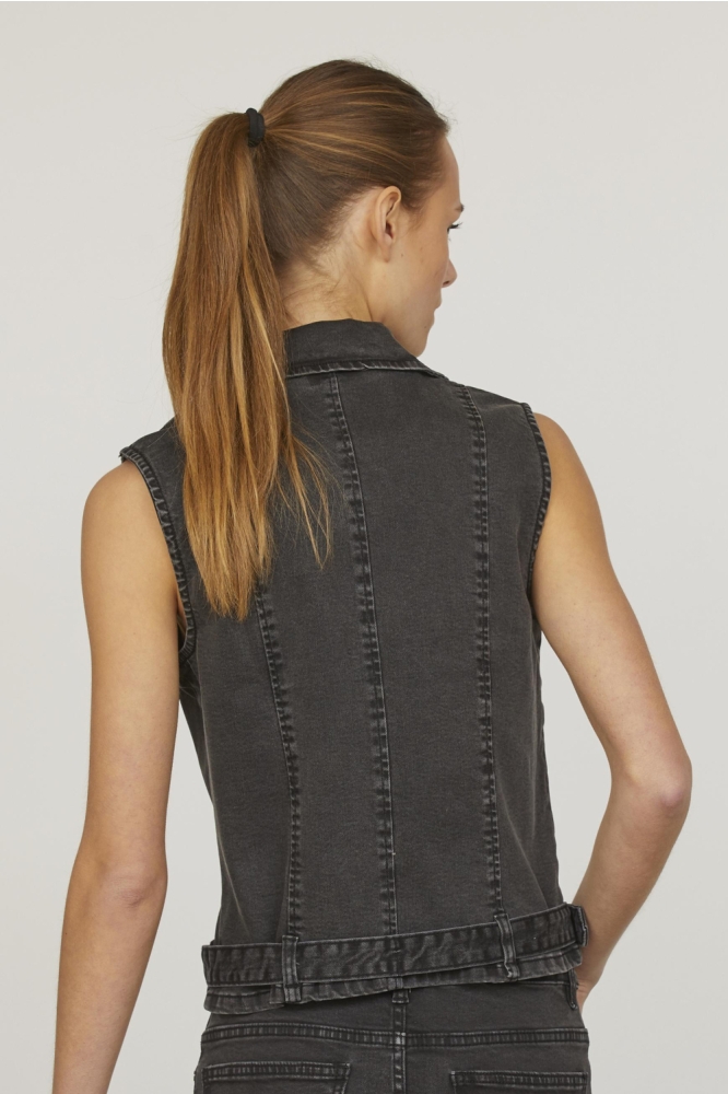 SisterS point zwarte dames gilet | Model achteraanzicht
