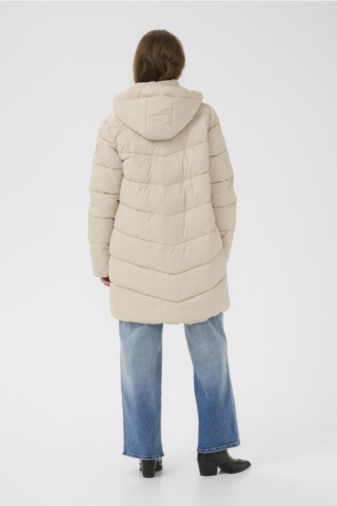 Kaffe beige dames jas | Model achteraanzicht