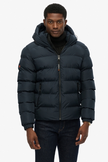 Superdry Jas HOODED SPORTS PUFFER JACKET M5011950A ECLIPSE NAVY