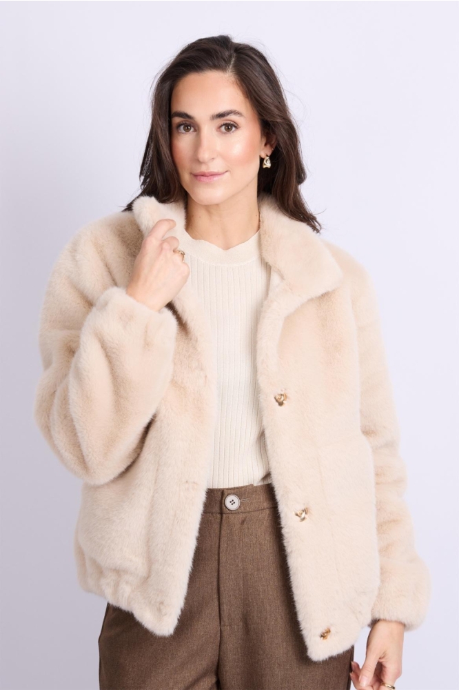C&S The Label dames jas | Model vooraanzicht