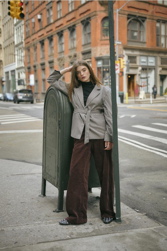 Culture bruine dames blazer | Sfeerbeeld, In situatie