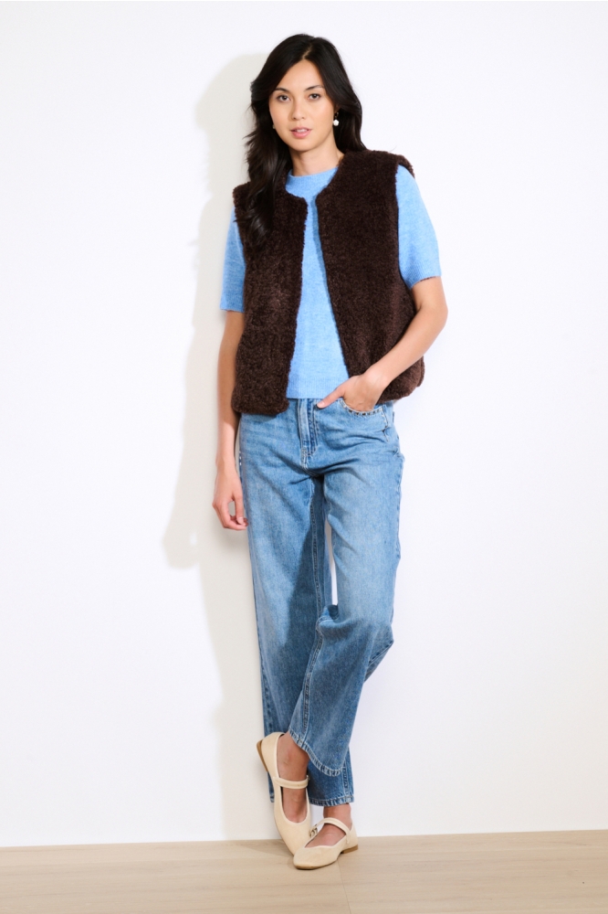 LolaLiza bruine dames gilet | Model