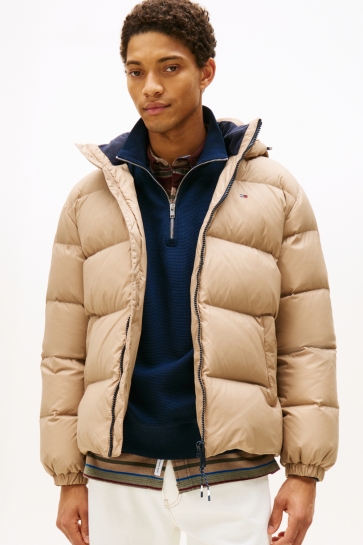 Tommy Jeans Jas TJM ESSENTIAL DOWN JACKET EXT DM0DM19786 AFE COASTAL TAUPE