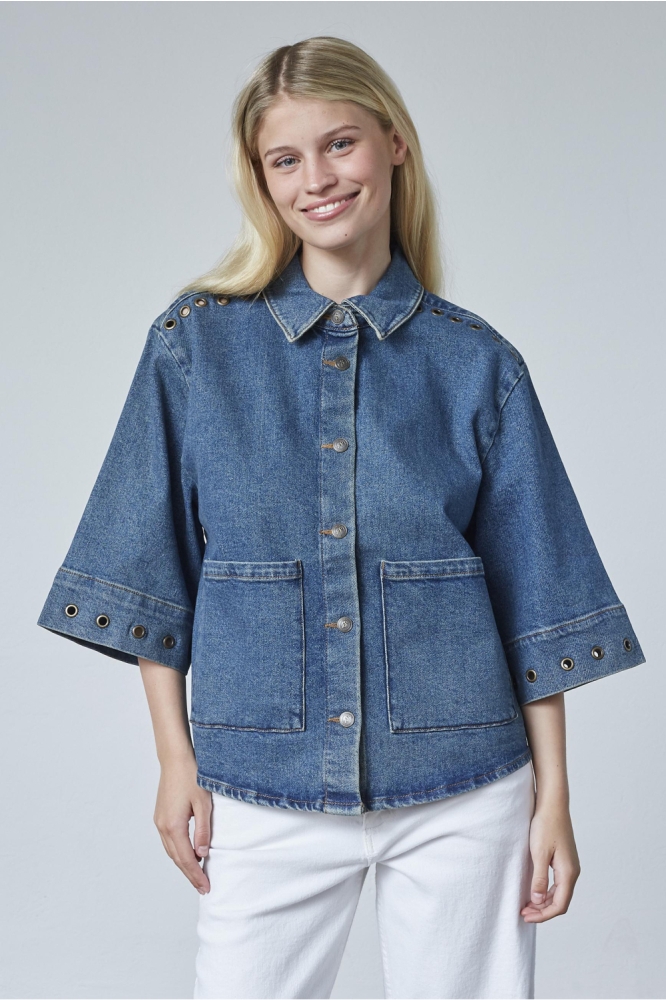 SisterS point blauwe dames blouse | Model vooraanzicht