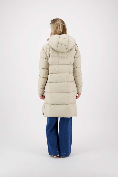 Zusss beige dames jas | Model achteraanzicht