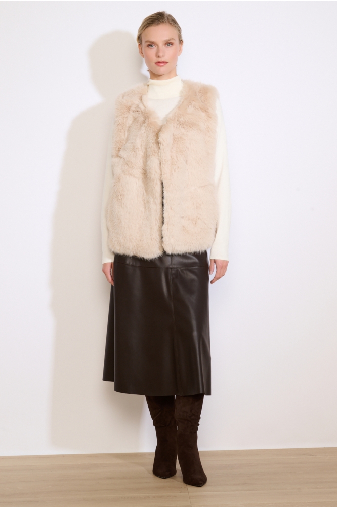 LolaLiza beige dames gilet | Model