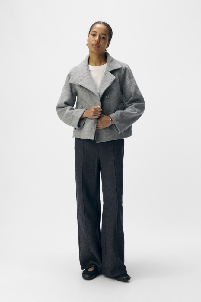 Object grijze dames jas | Model vooraanzicht