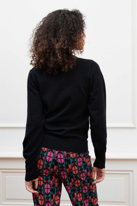 Lofty Manner zwarte dames trui | Model achteraanzicht
