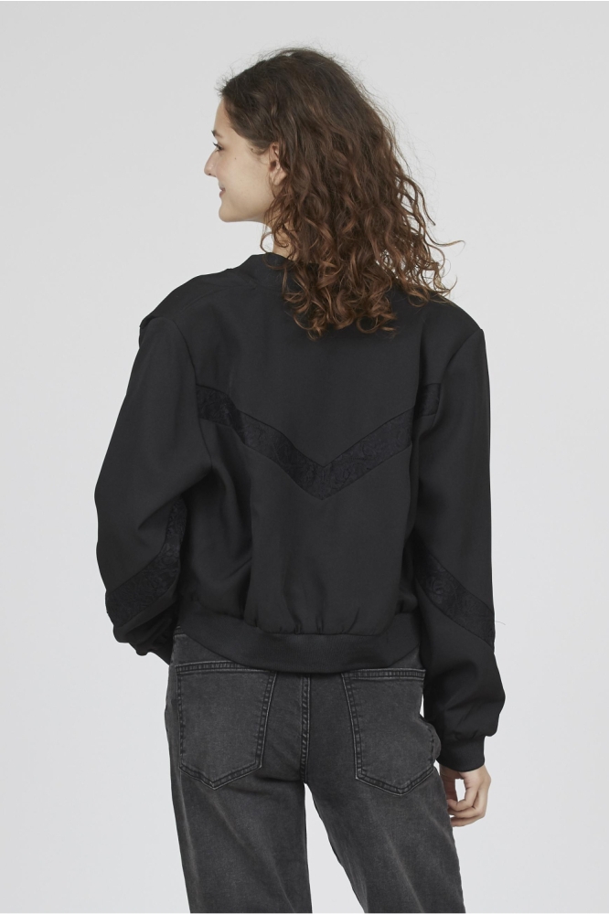 SisterS point zwarte dames jas | Model achteraanzicht