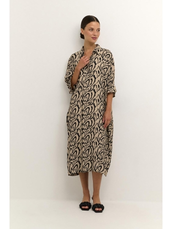 Kaffe Jurk KACRITI SHIRT DRESS 10507498 104228 Sand/ Black Graphic