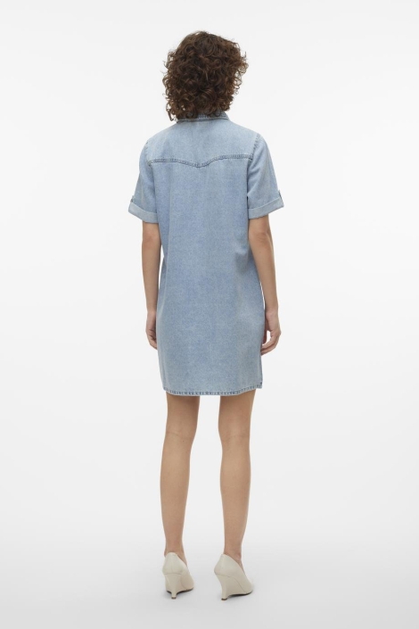 Vero Moda blauwe dames jurk | Model