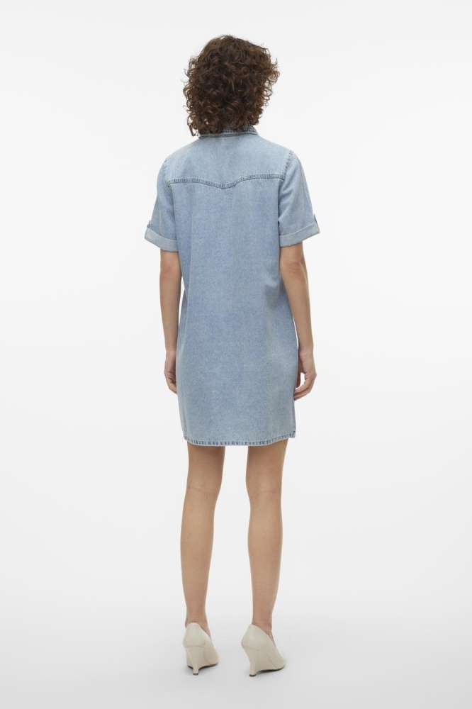 Vero Moda blauwe dames jurk | Model