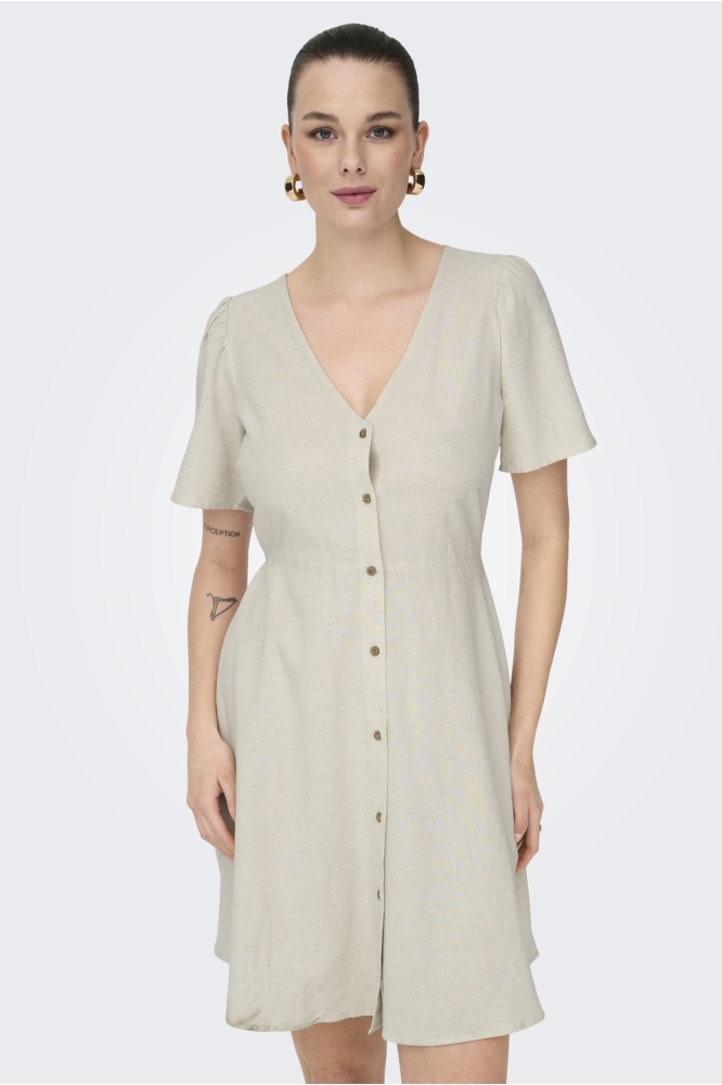 Only beige dames jurk | Model vooraanzicht
