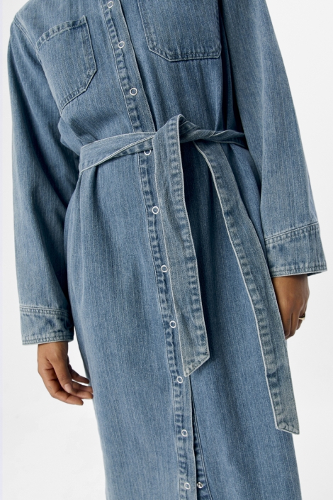 Object blauwe dames jurk | Close up