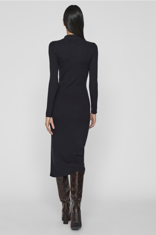 Vila zwarte dames jurk | Model achteraanzicht