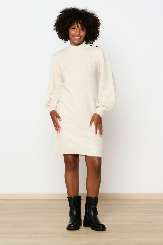 LolaLiza beige dames jurk | Model vooraanzicht