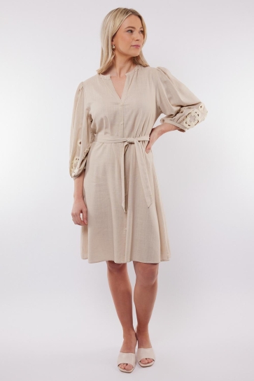 C&S The Label Jurk LISSABON DRESS 25ZFBC06 014 SAND