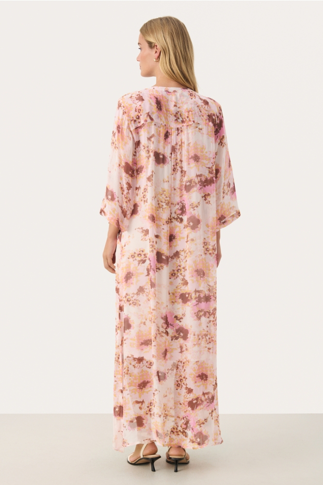 Part Two roze dames jurk | Model achteraanzicht