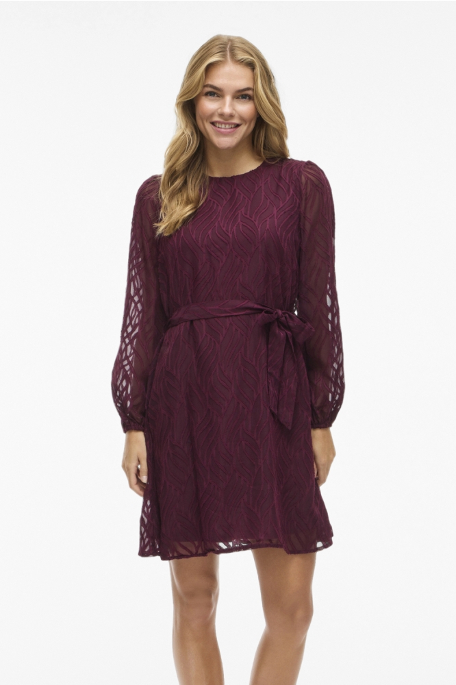 Vila bordeaux dames jurk | Model vooraanzicht