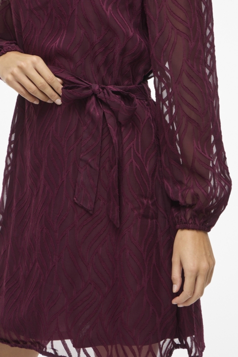 Vila bordeaux dames jurk | Close up