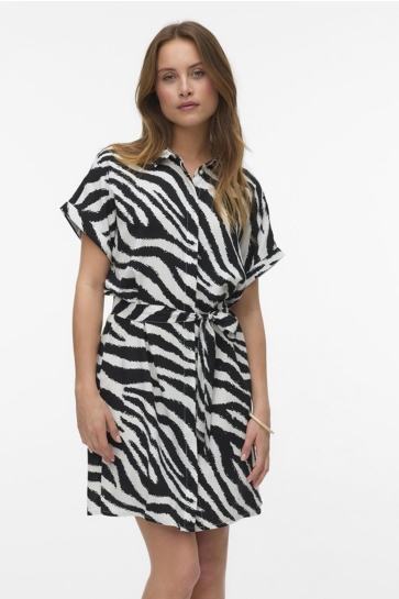 Dit is ook leuk van Vero Moda Jurk