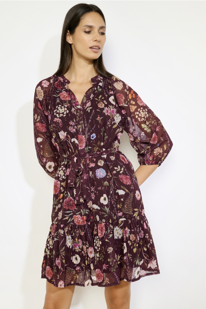 LolaLiza bordeaux dames jurk | Model vooraanzicht