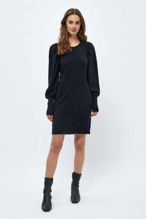 Peppercorn zwarte dames jurk | Model vooraanzicht