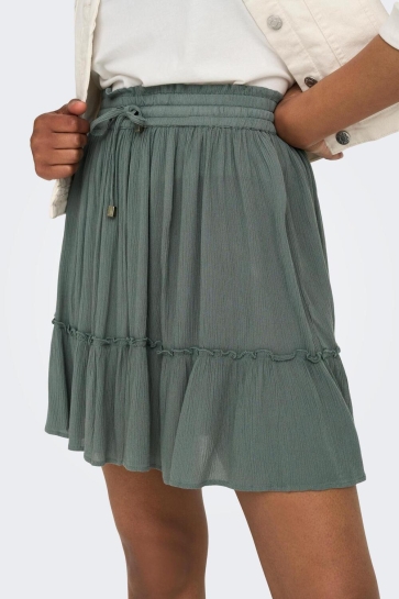 Only Rok ONLIBIZA LIFE SHORT SKIRT WVN NOOS 15219931 Balsam Green