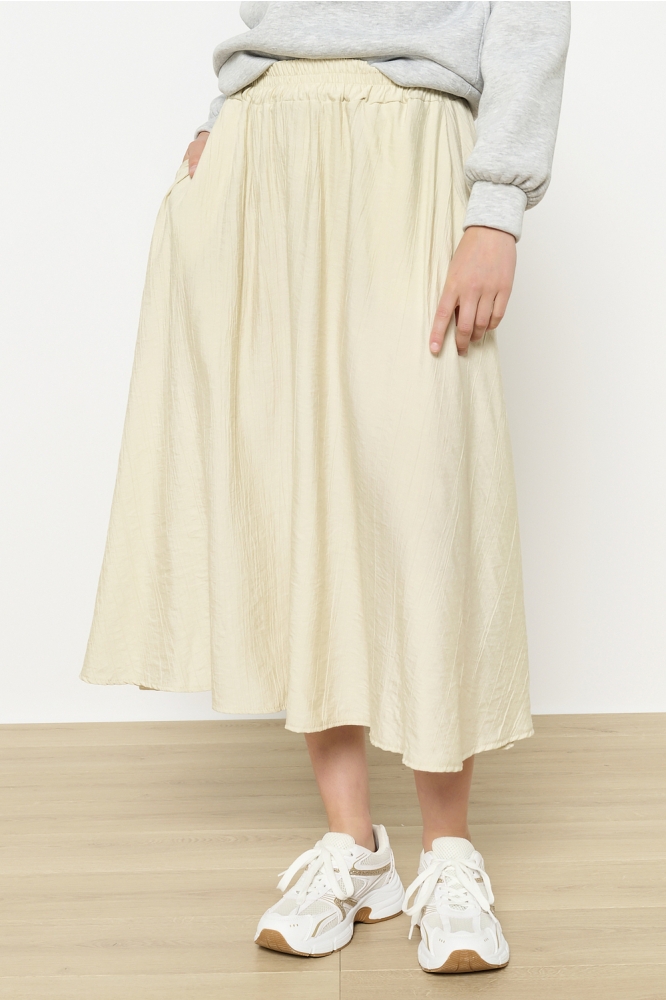 LolaLiza beige dames rok | Model vooraanzicht