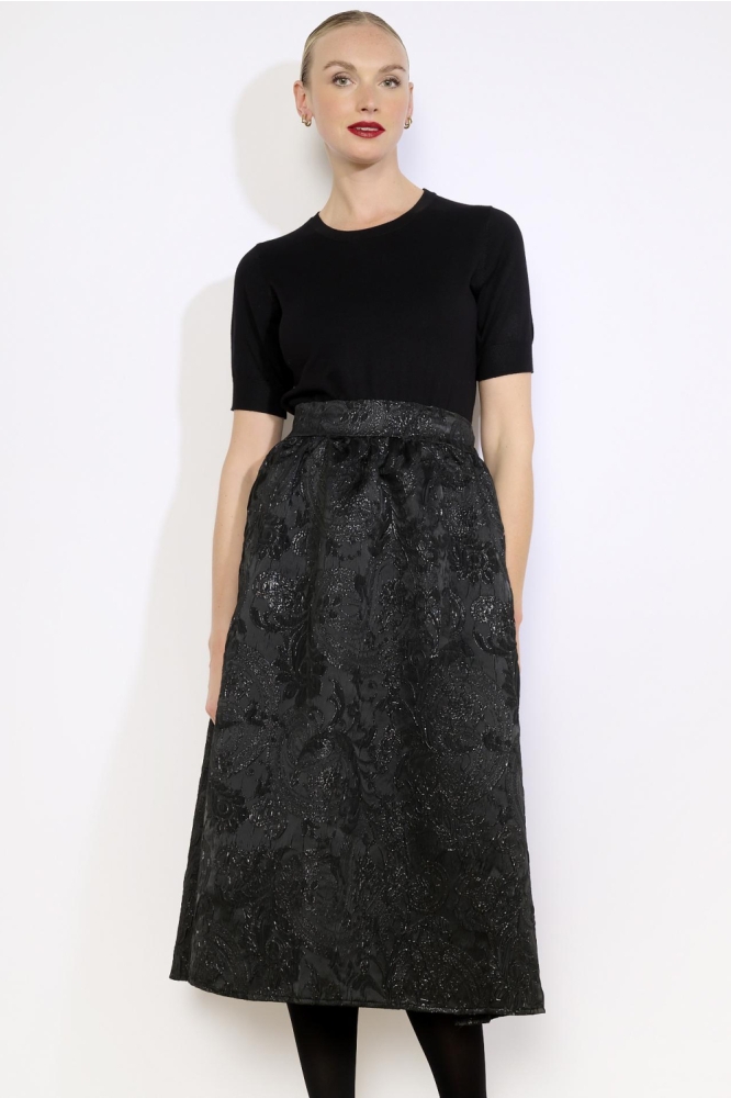 LolaLiza zwarte dames rok | Model vooraanzicht