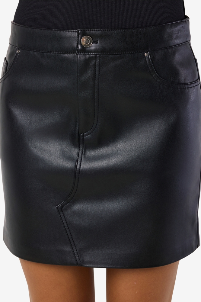 Noisy may zwarte dames rok | Model vooraanzicht