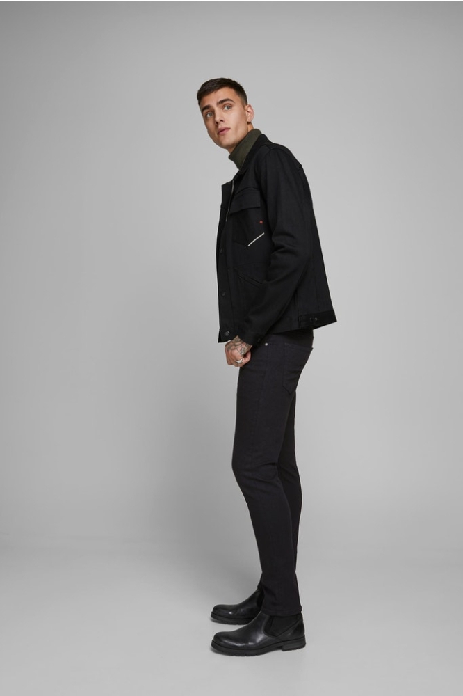 Jack & Jones zwarte heren jeans | Model