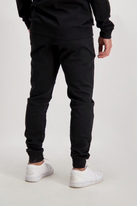 Cars zwarte heren broek | Model zijaanzicht