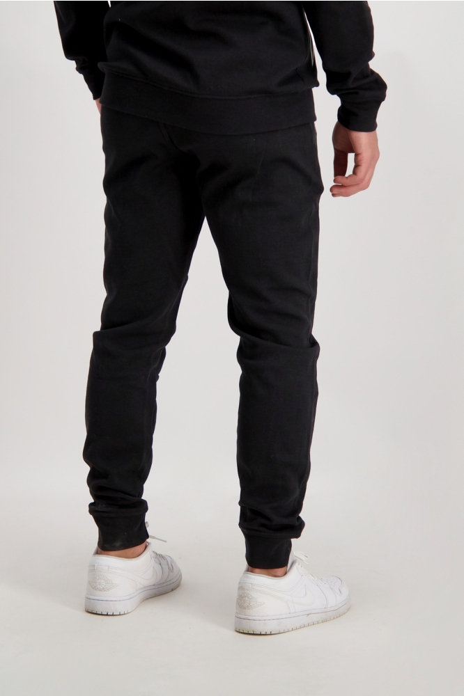 Cars zwarte heren broek | Model zijaanzicht
